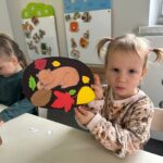 Zajęcia dydaktyczne na temat zwierząt przygotowującym się do zimy.