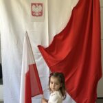 Zajęcia dydaktyczne na temat Święta Niepodległości.