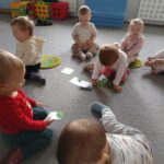 Zajęcia dydaktyczne pt. Przyszła do nas choinka zielona