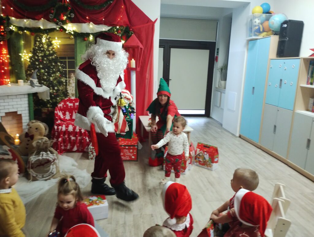 Zajęcia dydaktyczne pt. "W oczekiwaniu na przyjście świętego Mikołaja"