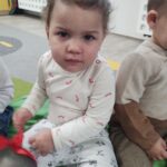 Zajęcia dydaktyczne pt. Przyszła do nas choinka zielona