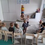 zajęcia dydaktyczne na temat ubrań zimowych